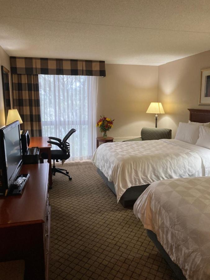 Holiday Inn Cincinnati-Eastgate By Ihg Buitenkant foto