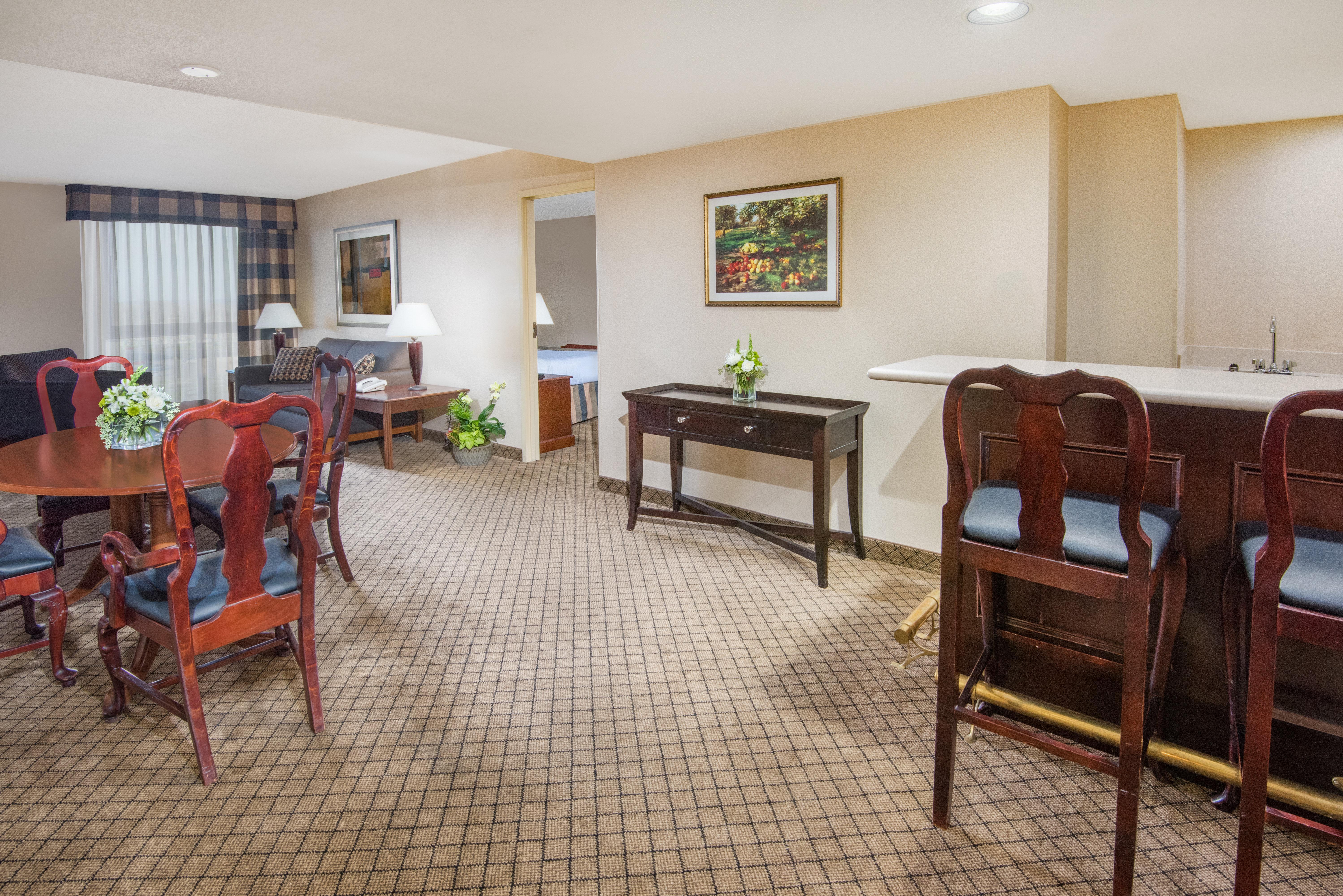 Holiday Inn Cincinnati-Eastgate By Ihg Buitenkant foto