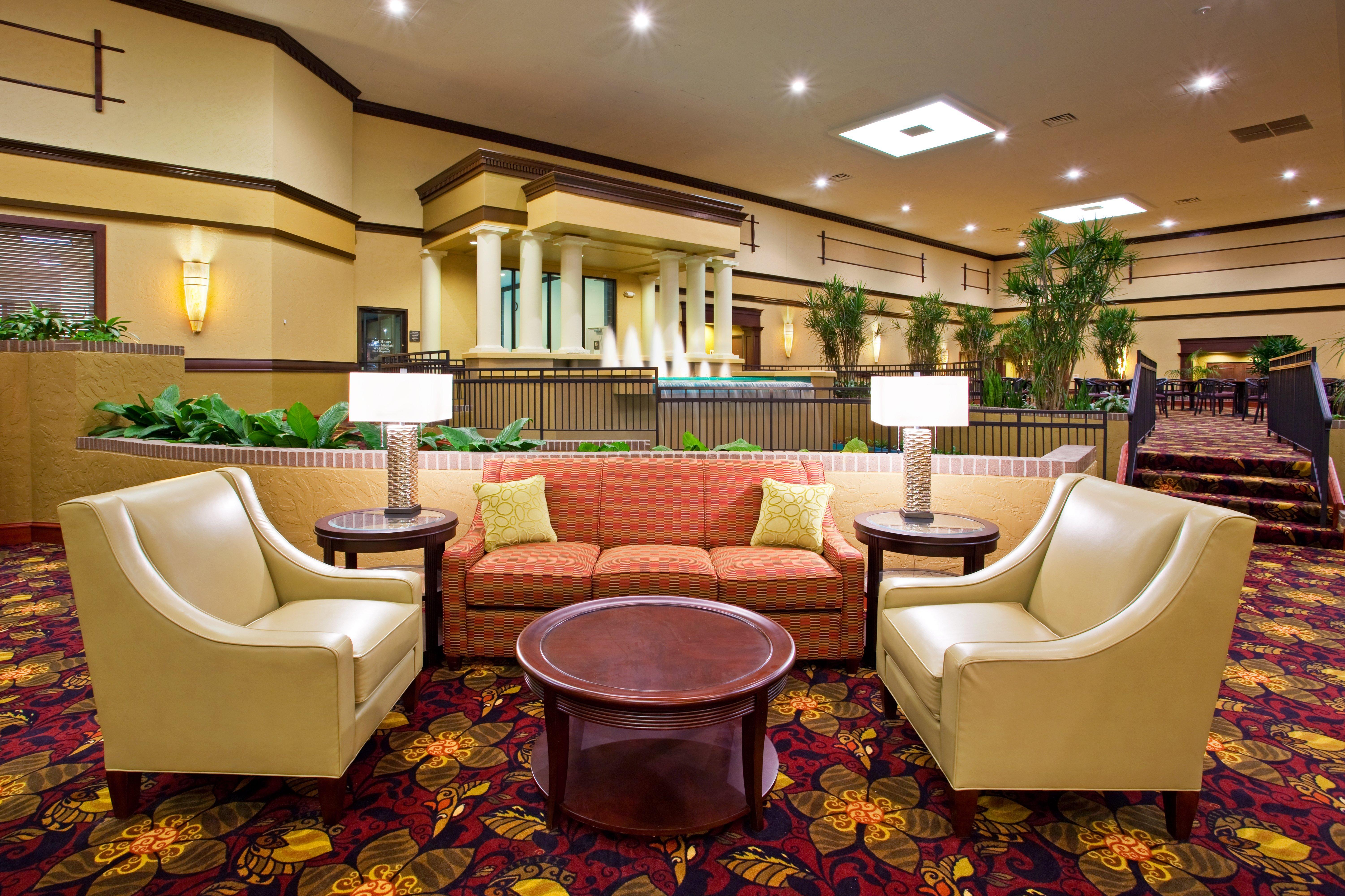 Holiday Inn Cincinnati-Eastgate By Ihg Buitenkant foto